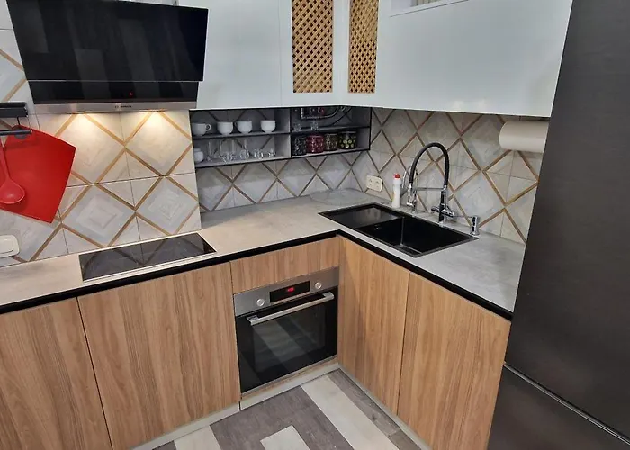 дизайнерський ремонт центр *